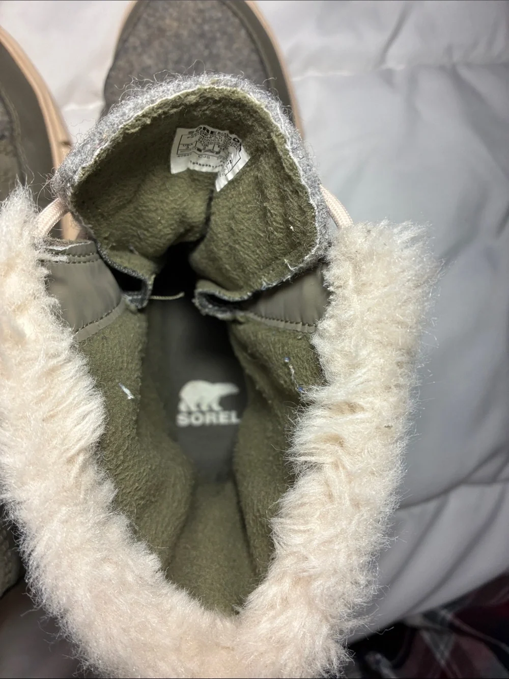 Sorel Youth Whitney II Short Lace Waterproof Boots Olive/Gray/ Pink Size 3